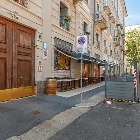 Apartment Piermarini Milan